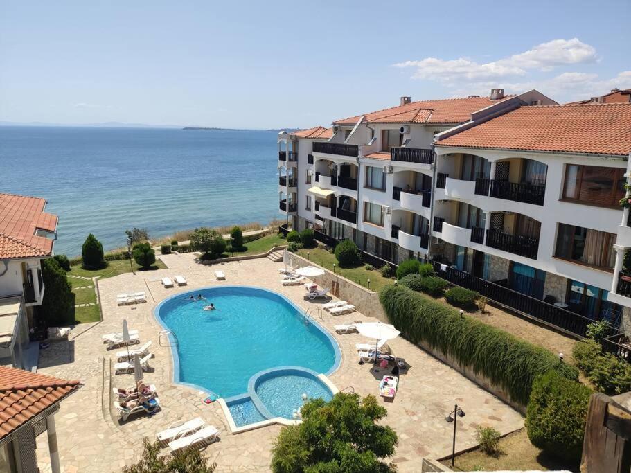 Sun Coast Apartment Szveti Vlasz Kültér fotó