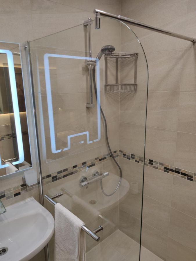 Sun Coast Apartment Szveti Vlasz Kültér fotó