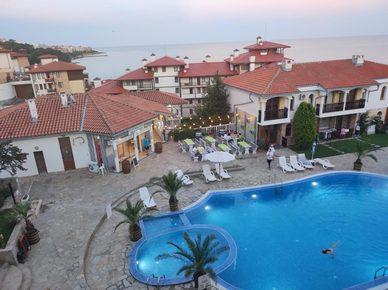 Sun Coast Apartment Szveti Vlasz Kültér fotó